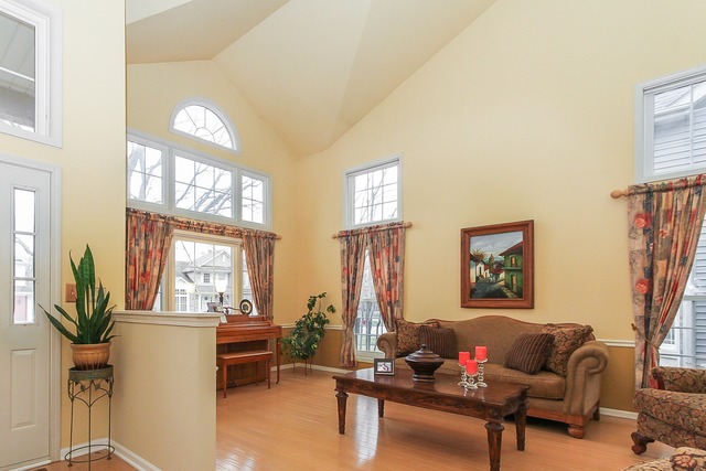 1128 Stonegate Ct, Bartlett, IL 60103 photo 2