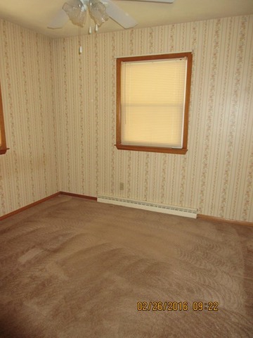 1012 E Chamberlin St, Dixon, IL 61021 photo 10