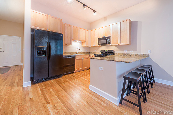 910 W Madison St #409, Chicago, IL 60607 photo 2