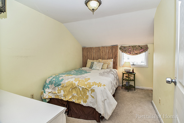 301 E 13th St, Lockport, IL 60441 photo 8