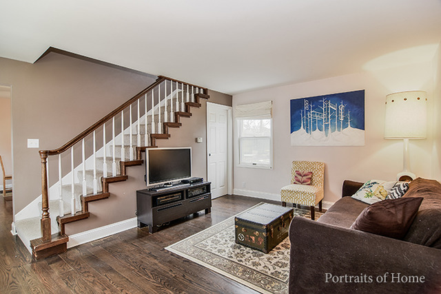 301 E 13th St, Lockport, IL 60441 photo 2