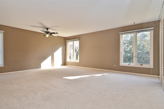 845 Queens Ln, Glenview, IL 60025 photo 6