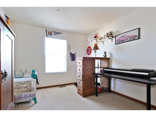 24327 Walnut Cir, Plainfield, IL 60585 photo 12