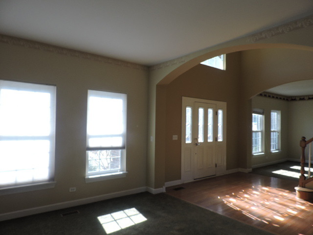 3700 Grayhawk Dr, Algonquin, IL 60102 photo 3