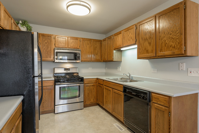 1908 Tamahawk Ln, Naperville, IL 60564 photo 12