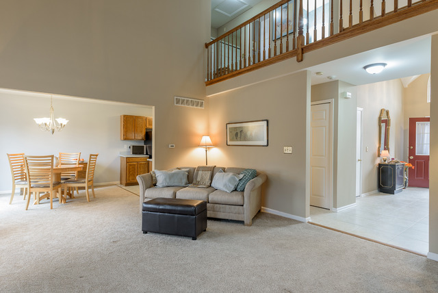 1908 Tamahawk Ln, Naperville, IL 60564 photo 4
