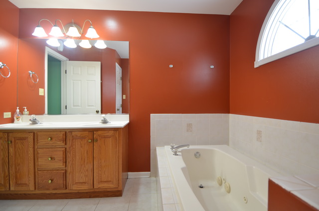 16211 Grove Ave, Oak Forest, IL 60452 photo 10