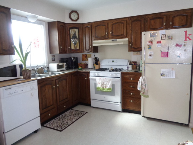 5911 Edward Dr, Oak Forest, IL 60452 photo 8
