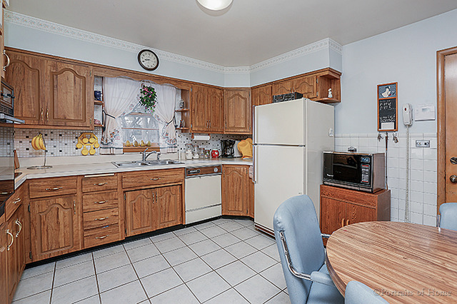 519 E Washington St, Itasca, IL 60143 photo 5