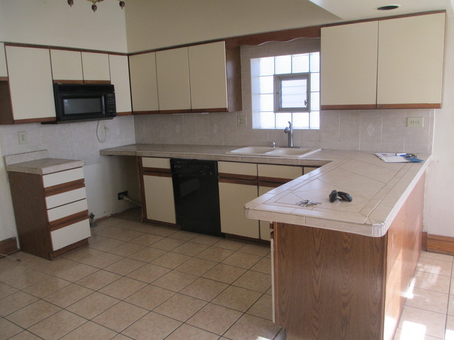 7105 40th Pl, Berwyn, IL 60402 photo 9
