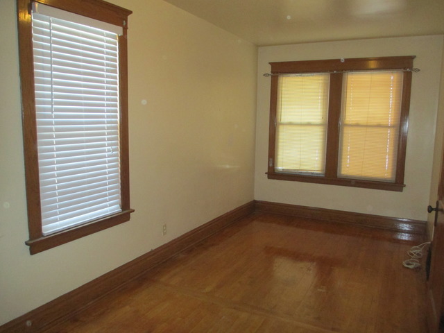 7105 40th Pl, Berwyn, IL 60402 photo 5