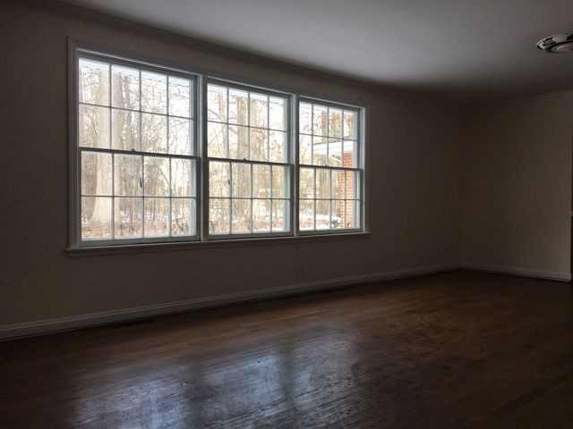219 E Sheridan Rd, Lake Bluff, IL 60044 photo 2
