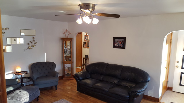 1384 N East Circle Dr, Kankakee, IL 60901 photo 3