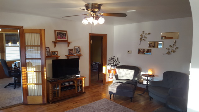 1384 N East Circle Dr, Kankakee, IL 60901 photo 2
