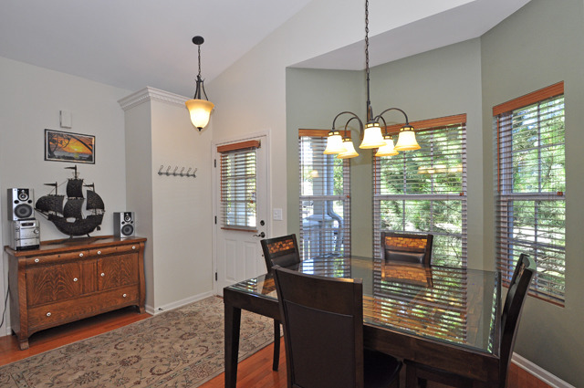 2701 Kendall Xing, Mchenry, IL 60051 photo 5