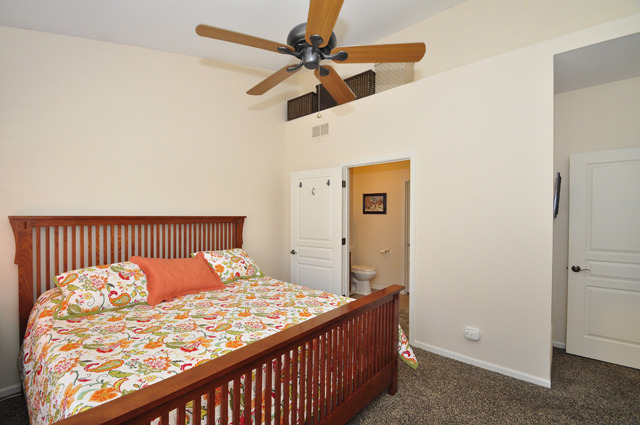 2701 Kendall Xing, Mchenry, IL 60051 photo 10