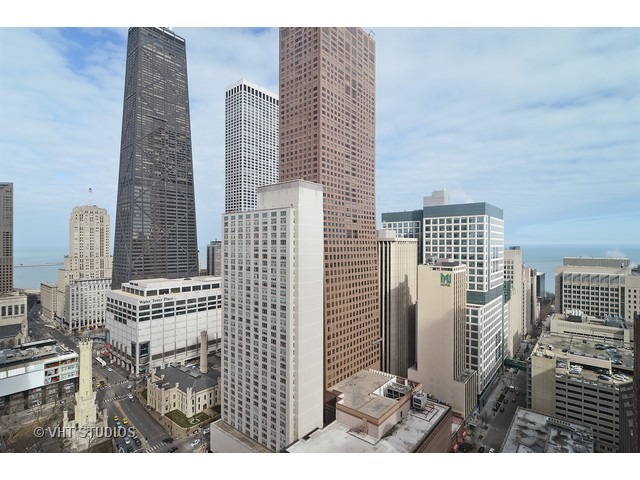 100 E Huron St #2304, Chicago, IL 60611 photo 3