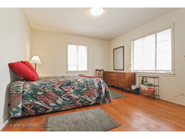 34 Briar Rd, Golf, IL 60029 photo 7