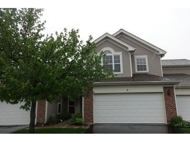 4 Cloverdale Ct, Algonquin, IL 60102 photo 1