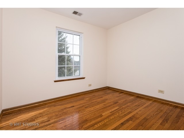 4 Cloverdale Ct, Algonquin, IL 60102 photo 8