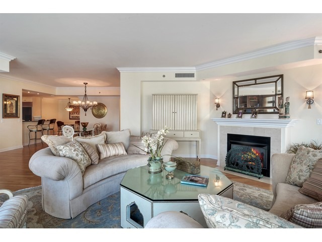 21 E Huron St #3405, Chicago, IL 60611 photo 7