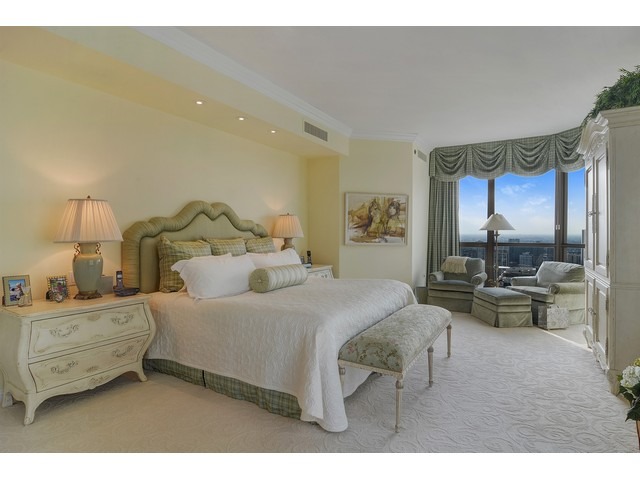 21 E Huron St #3405, Chicago, IL 60611 photo 17