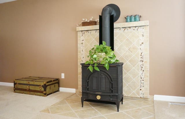 810 W Florence St, Mchenry, IL 60051 photo 4