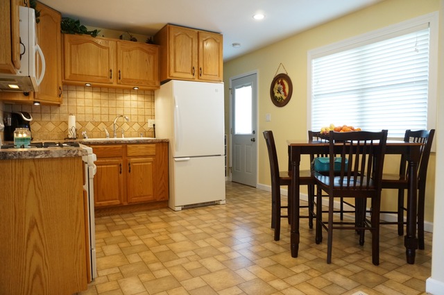 810 W Florence St, Mchenry, IL 60051 photo 6