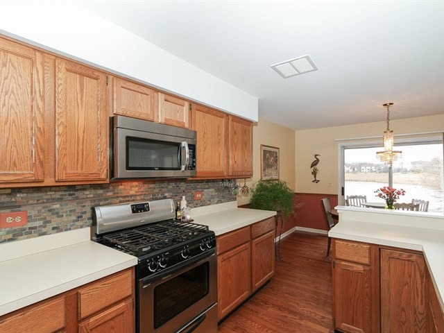 1144 Coldspring Rd, Elgin, IL 60120 photo 7