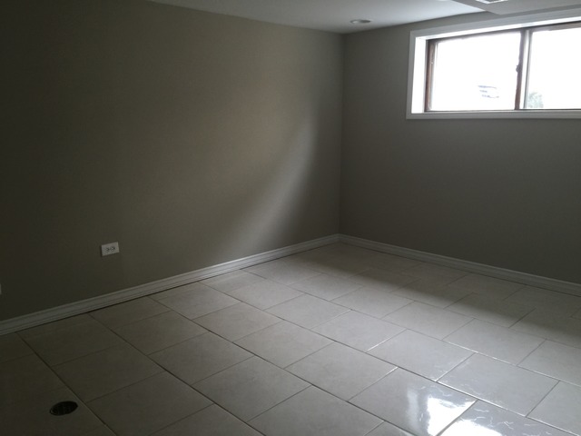 8940 Lyons St, Des Plaines, IL 60016 photo 11