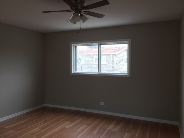 8940 Lyons St, Des Plaines, IL 60016 photo 3