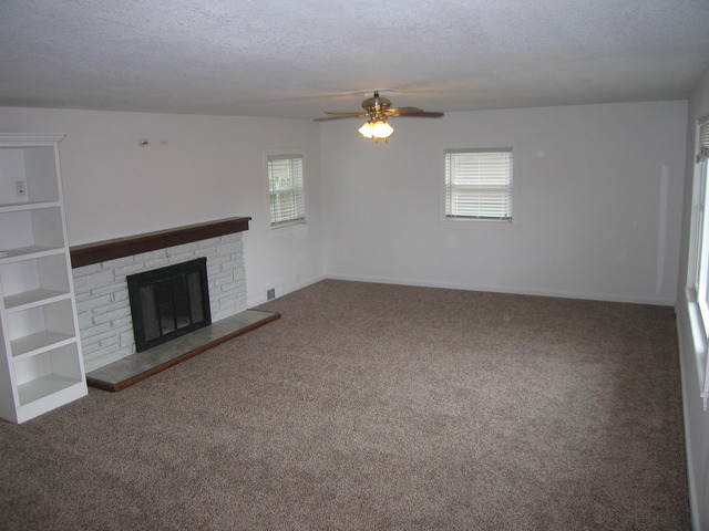 480 S May Ave, Kankakee, IL 60901 photo 4