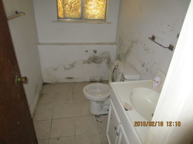 1318 E 71st Pl, Chicago, IL 60619 photo 8