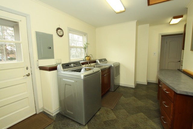 901 E North St, Itasca, IL 60143 photo 9