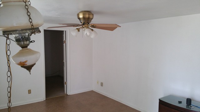 1301 Binder St, Aurora, IL 60505 photo 8