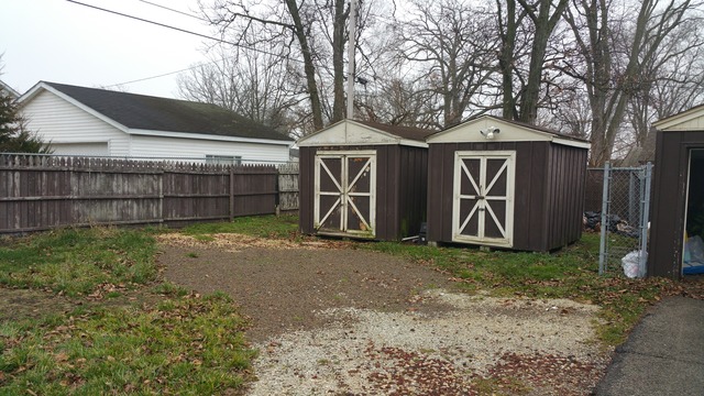 1301 Binder St, Aurora, IL 60505 photo 2