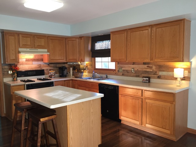 131 Old Farm Mid Ct, Bradley, IL 60915 photo 6