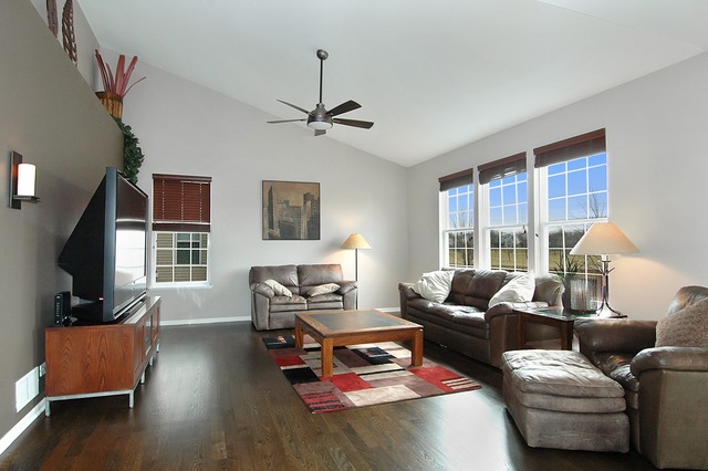 1029 Biltmore Dr, Elgin, IL 60120 photo 7