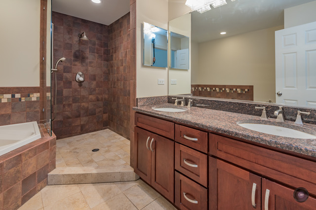 904 Case St, Naperville, IL 60563 photo 11
