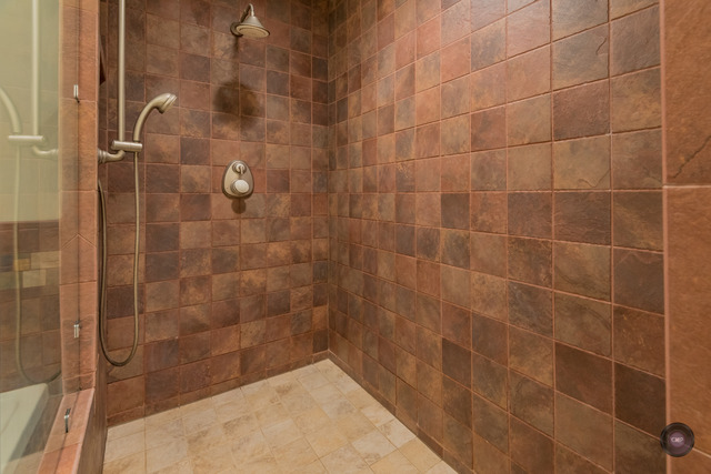 904 Case St, Naperville, IL 60563 photo 12