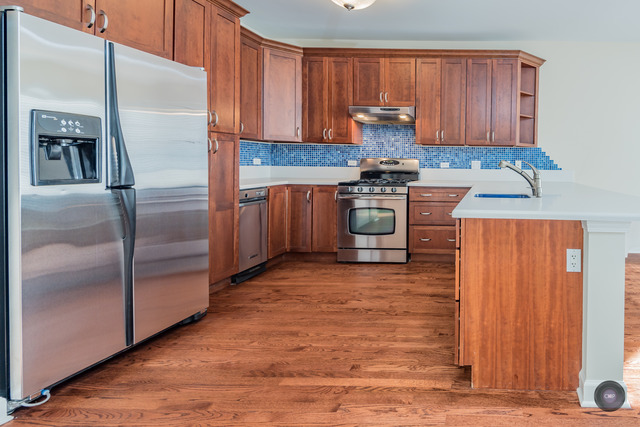 904 Case St, Naperville, IL 60563 photo 5