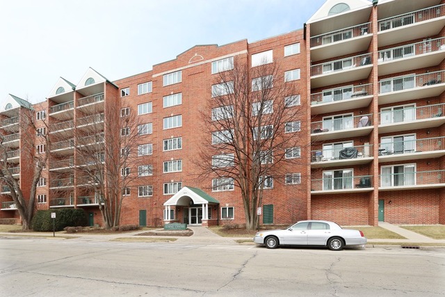 1600 E Thacker St #707, Des Plaines, IL 60016 photo 1