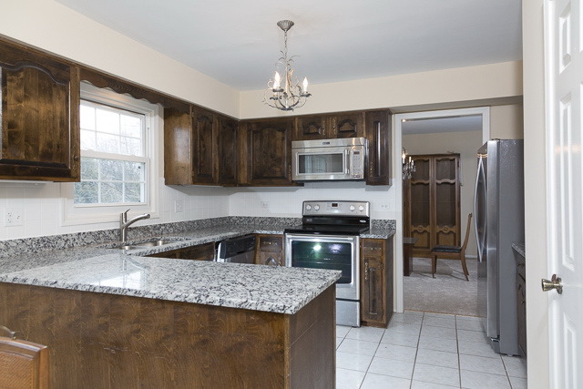 1193 Ivy Ct, Bartlett, IL 60103 photo 8