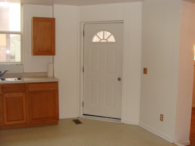 1 E Main St, Newark, IL 60541 photo 12