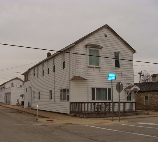 1 E Main St, Newark, IL 60541 photo 1