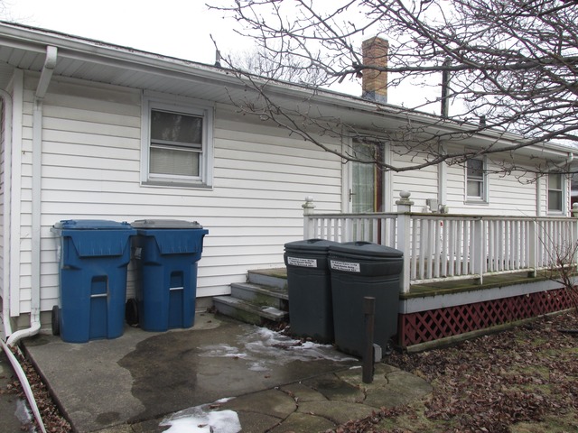 535 S Wall St, Kankakee, IL 60901 photo 2