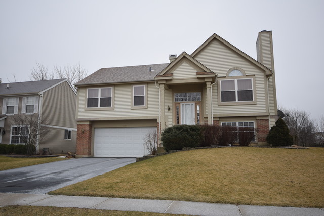 1655 Penny Ln, Bartlett, IL 60103 photo 1