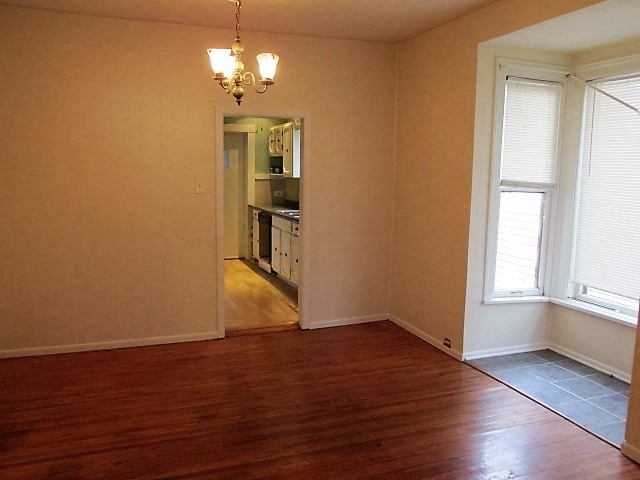 310 E Superior St, Ottawa, IL 61350 photo 5