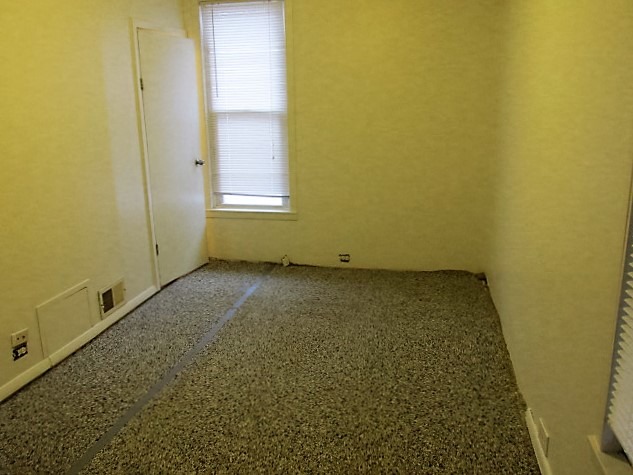310 E Superior St, Ottawa, IL 61350 photo 8