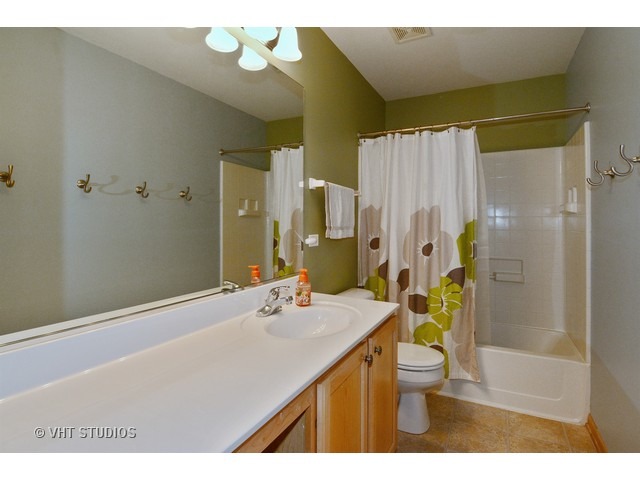 4016 Hoffman St, Plano, IL 60545 photo 13